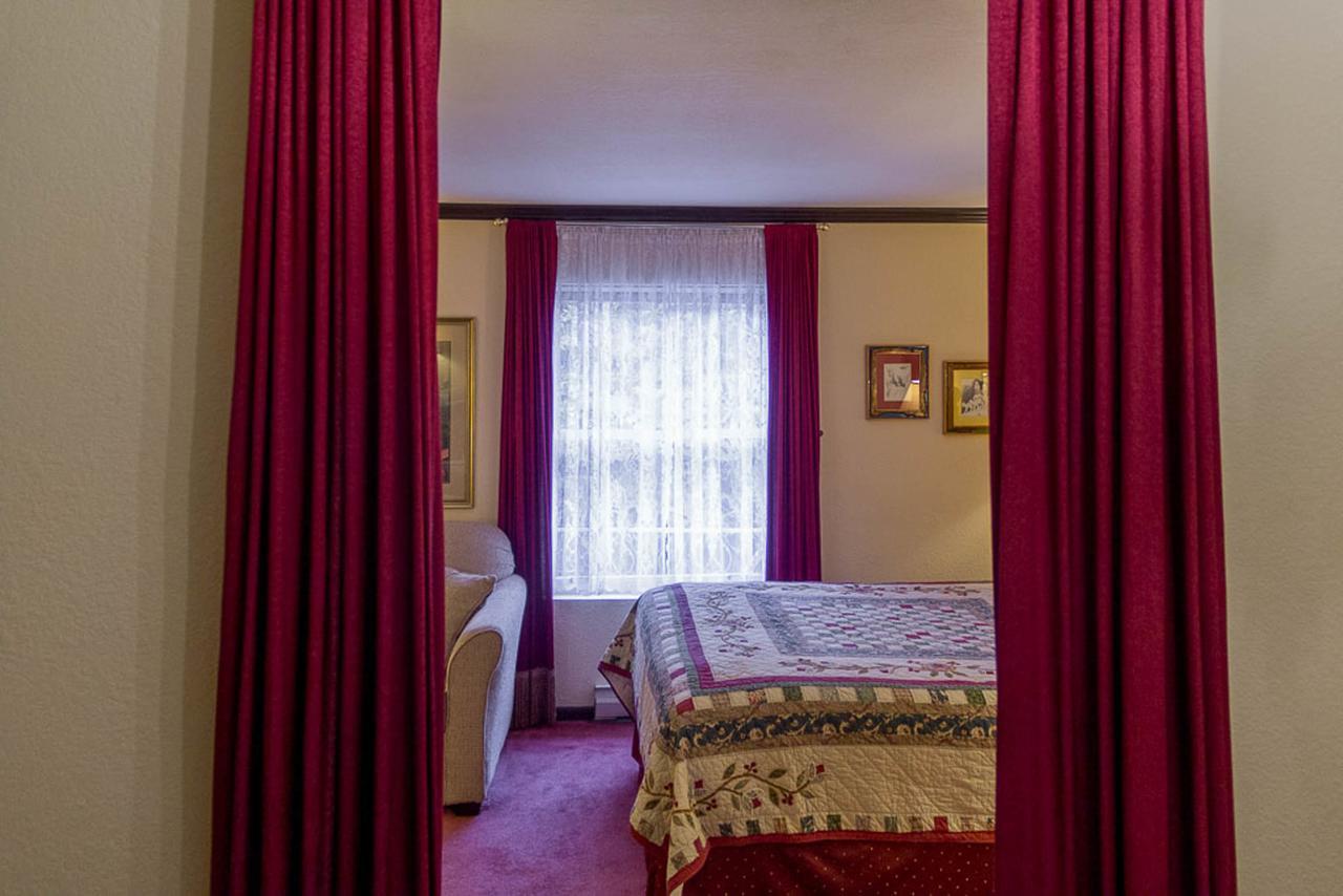 Highland Glen Lodge B&B Анкъридж Екстериор снимка
