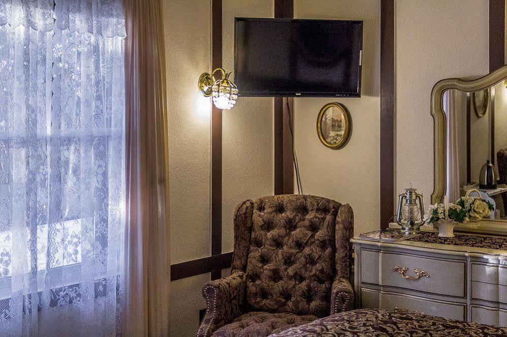 Highland Glen Lodge B&B Анкъридж Екстериор снимка