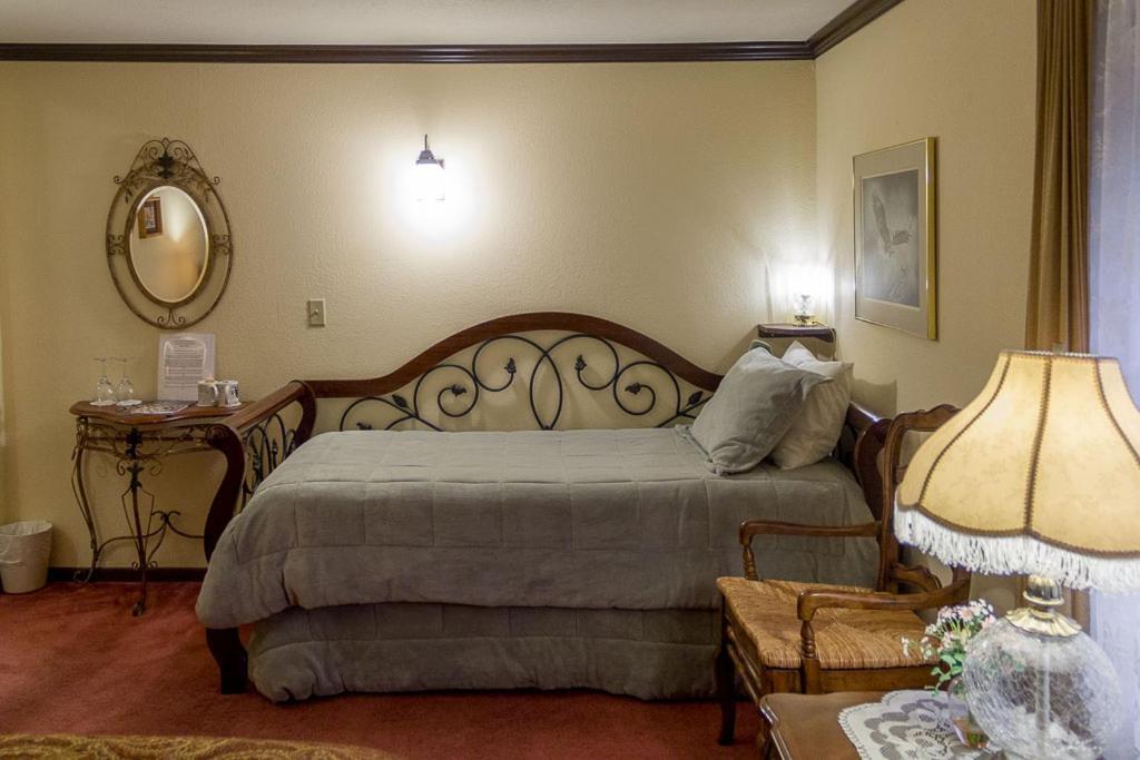 Highland Glen Lodge B&B Анкъридж Екстериор снимка